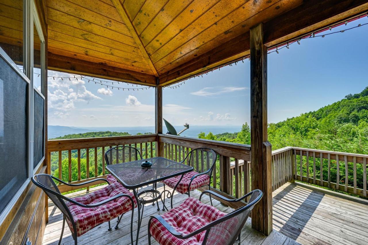 Warm And Cozy Cabin With Deck On Top Of The Blue Ridge Fancy Gap Zewnętrze zdjęcie