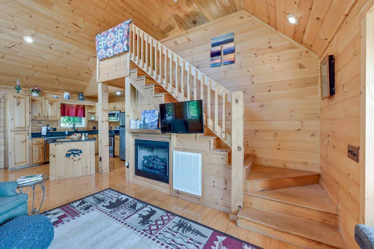 Warm And Cozy Cabin With Deck On Top Of The Blue Ridge Fancy Gap Zewnętrze zdjęcie